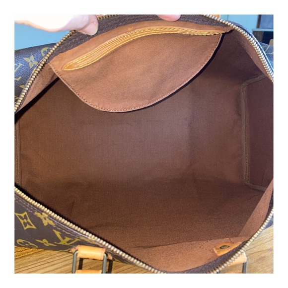😬SOLD😬AUTHENTIC LOUIS VUITTON SPEEDY 40 - Picture 8 of 8
